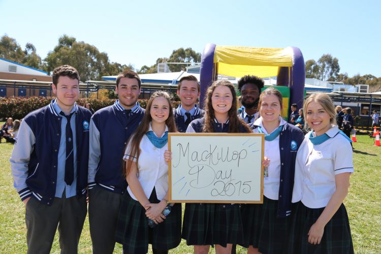 Students celebrate MacKillop Day, 2015